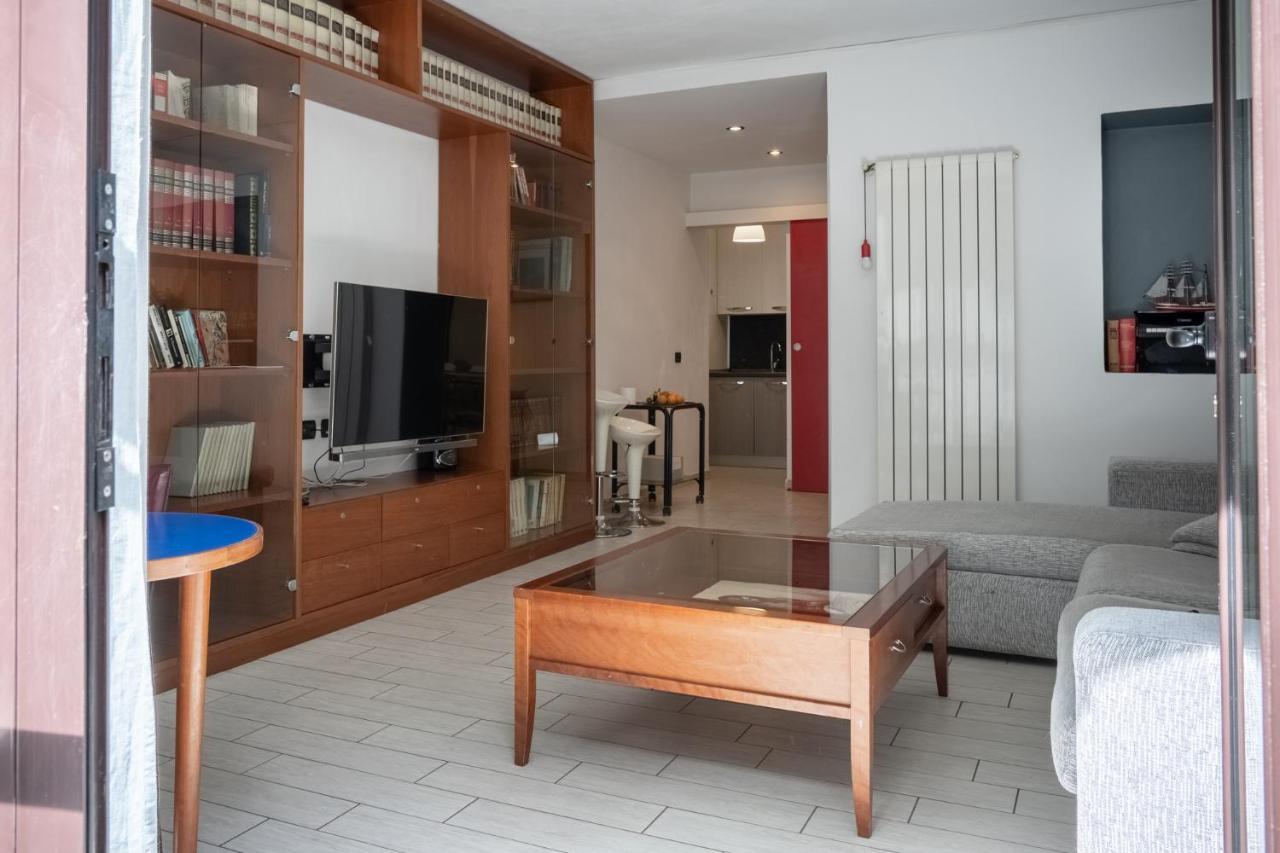 Appartamento Fabio'S Bnb Milano Esterno foto