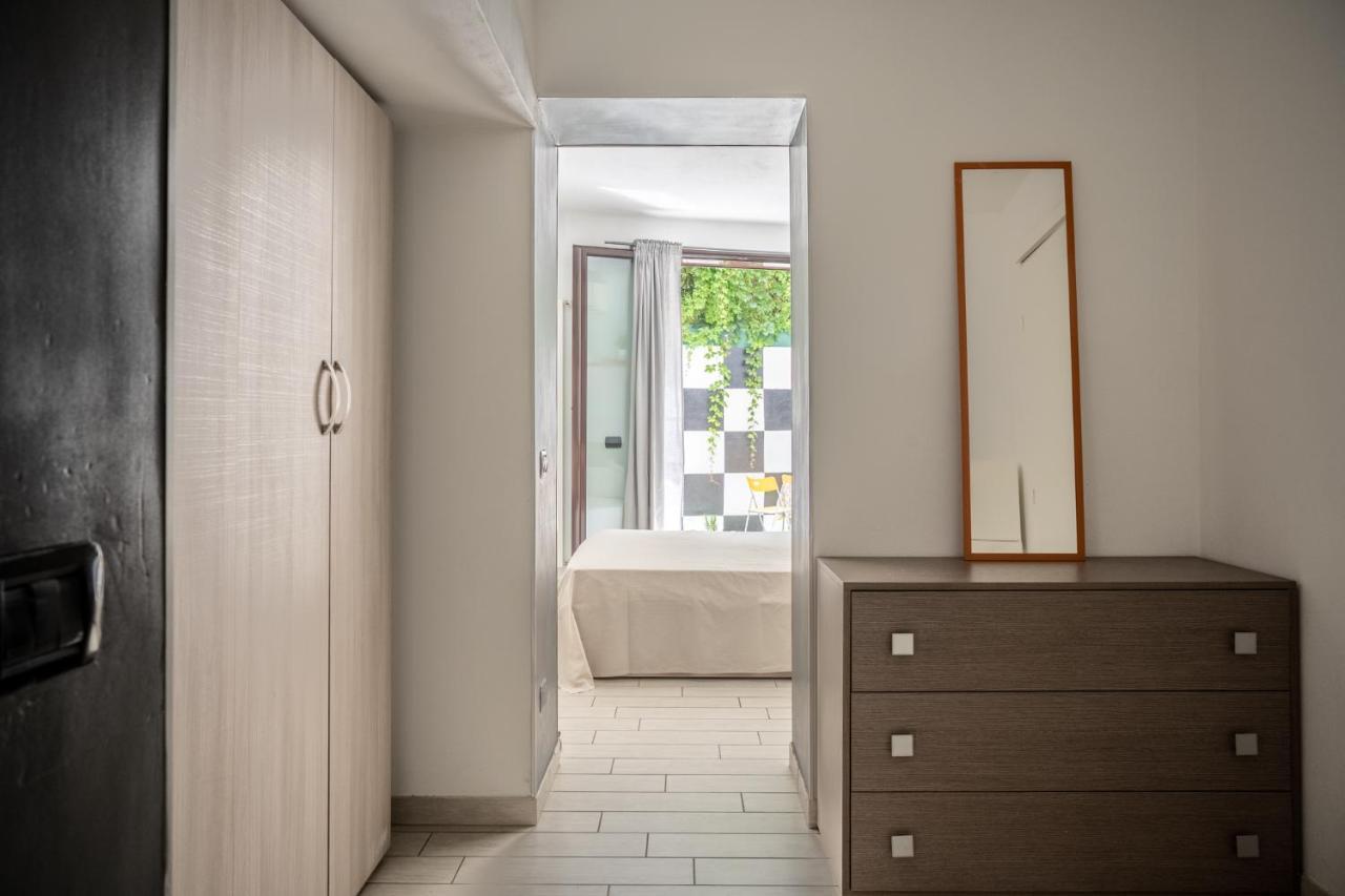 Appartamento Fabio'S Bnb Milano Esterno foto